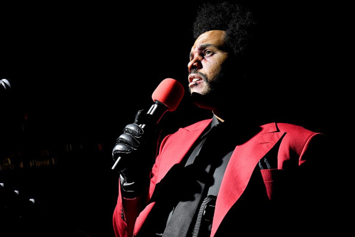 The Weeknd Thinks Getting Snubbed By the Grammys Means He's Not Invited to the Show