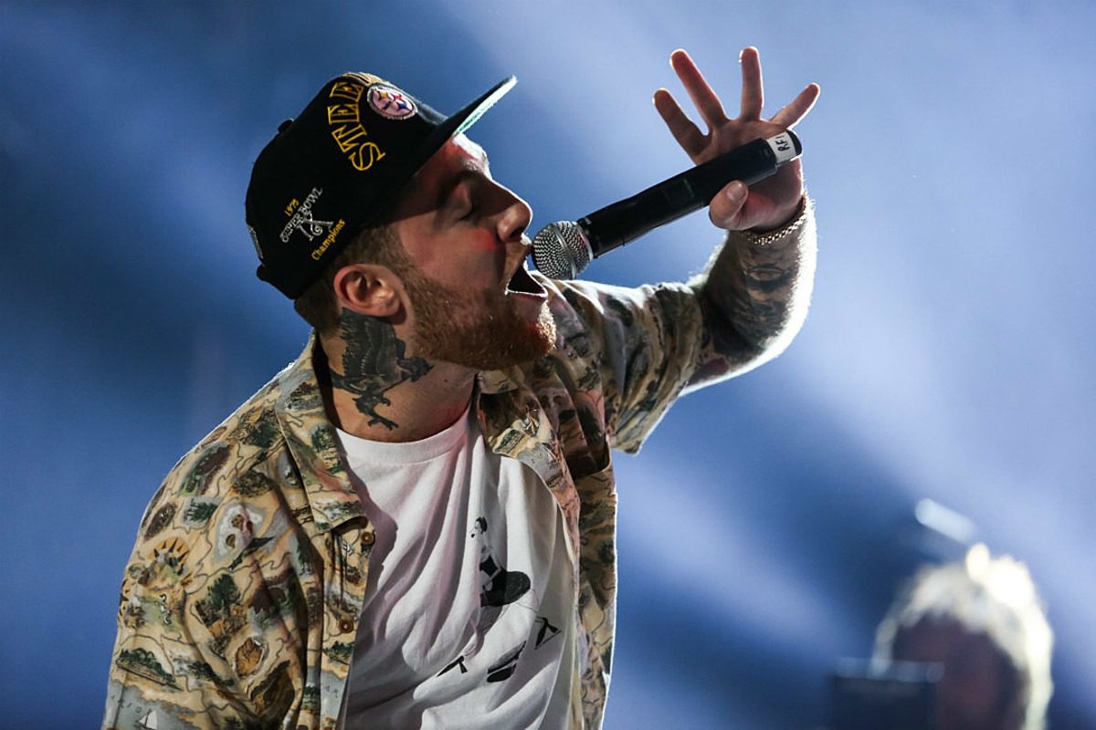 Mac Miller Finally Earns First Platinum Album Plaque for Swimming