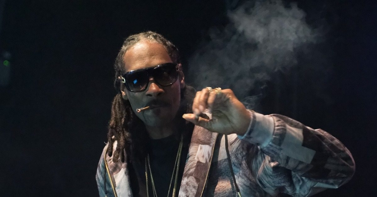 Snoop Dogg Makes More Power Moves With New Cali Rosé Wine