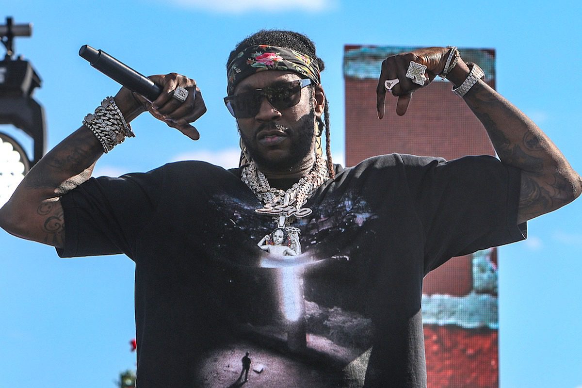 2 Chainz Trends After People Realize He Has a Lot of Hilarious Bars