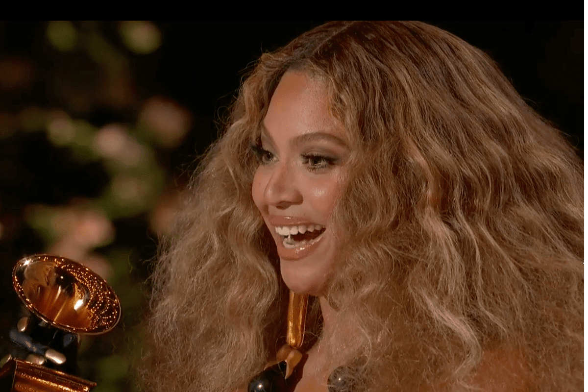 Beyoncé Tells Fans “I Love You DEEP!” In Emotional Letter