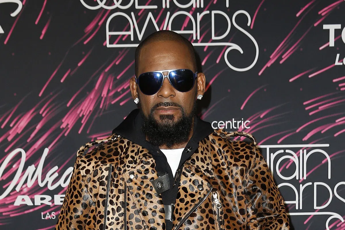 R. Kelly Loses Baton Rouge’s “Key To The City” Following Sex Crimes Conviction