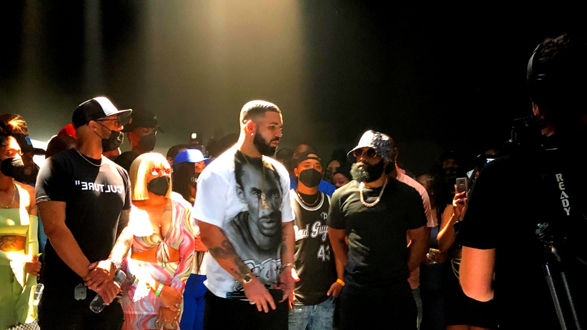 Drake Links With SMACK/URL For Biggest Ever Battle Rap Card