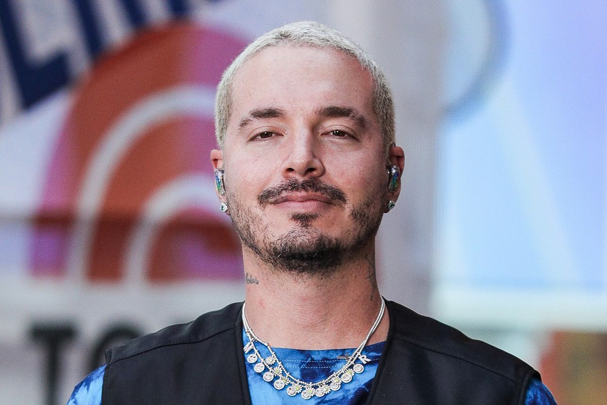 J Balvin Apologizes For Portrayal Of Black Women In “Perra” Music Video