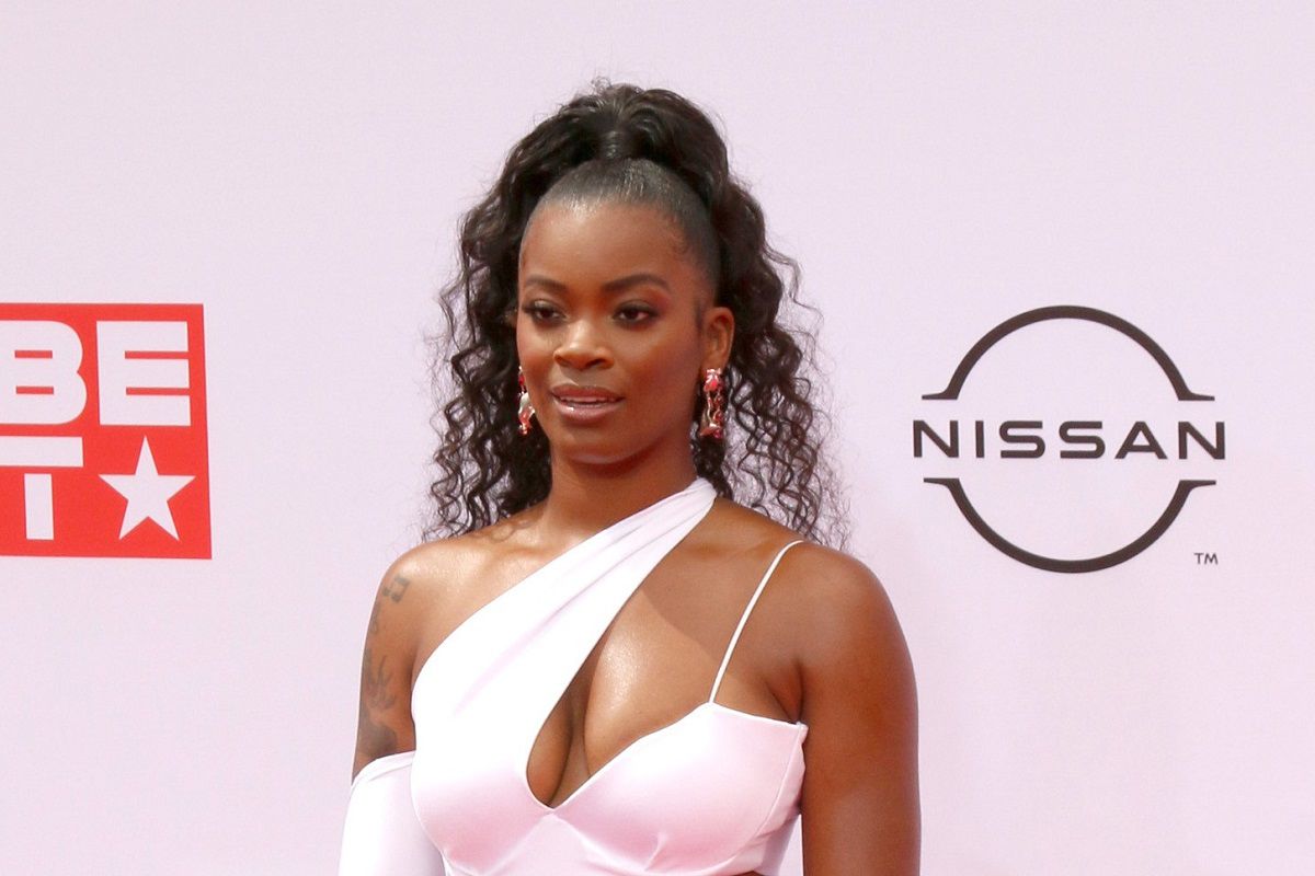 Ari Lennox Claims Amsterdam Cops Racist; Official Says She Was “Full of Emotion”