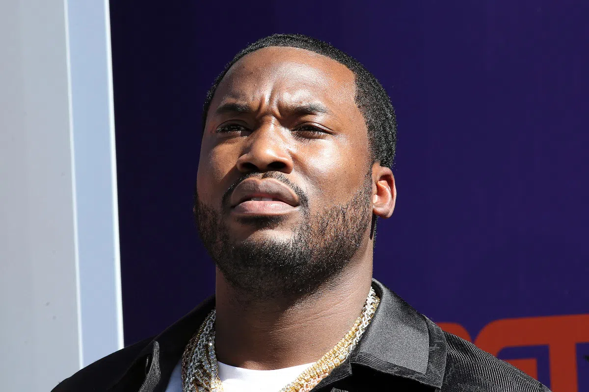 Meek Mill Roasted After Tweeting “You Did Not Hit My Girl”