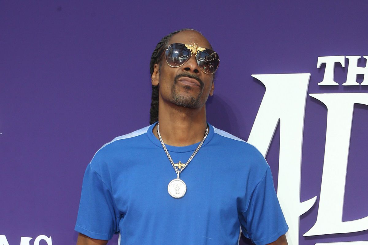 Snoop Dogg, Gets Into High Fashion With Miley Cyrus And Gucci