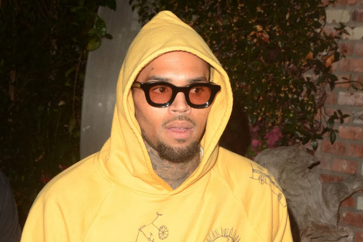 Chris Brown Claps Back At Rape Accuser, Gives Police 9 Months Of Text Messages Begging to ‘Come Over’