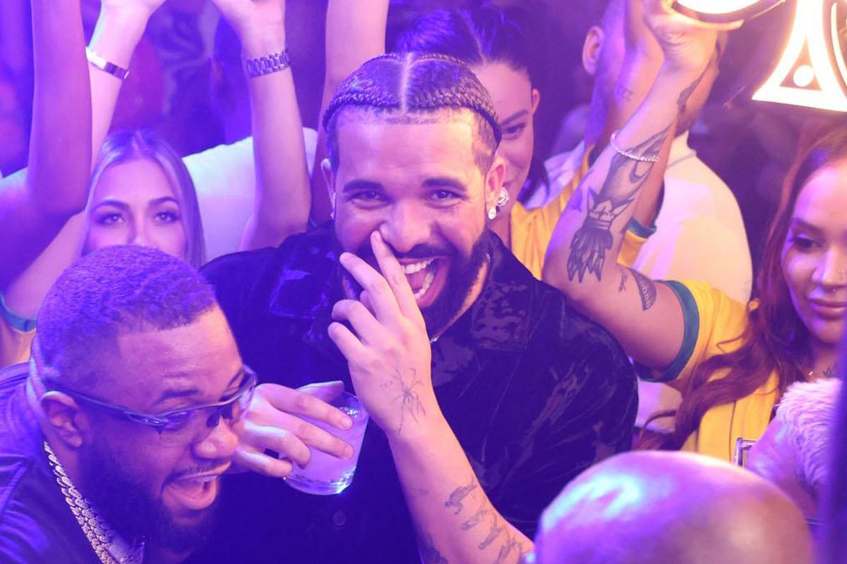 Drake Finally Picks A Winner Takes Home Millions After  Israel Adesanya Wins UFC Fight