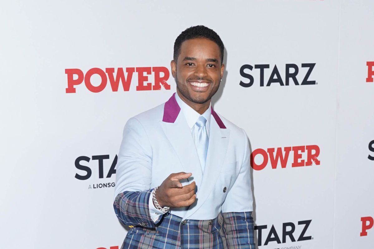 Larenz Tate And His Brothers Give Back At Chicago Police Department’s Hip Hop Tuesday