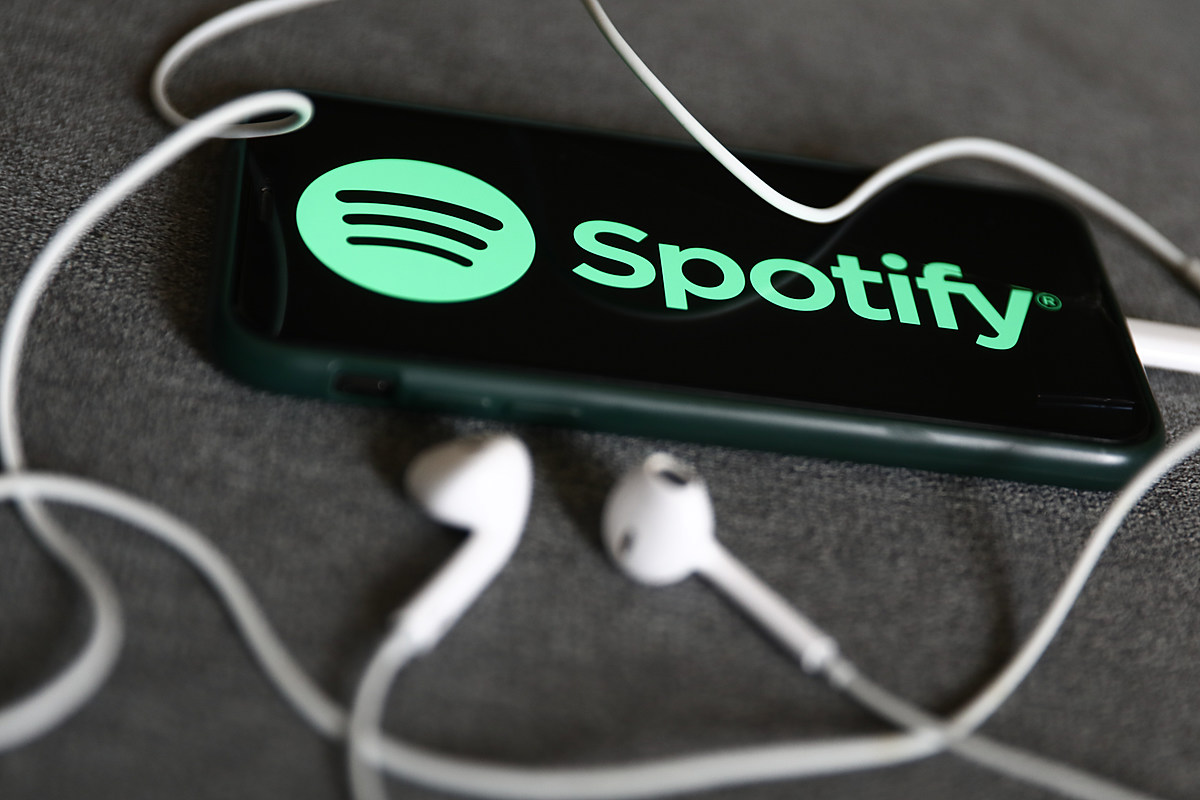 Spotify Considers Raising U.S. Subscription Prices – Report