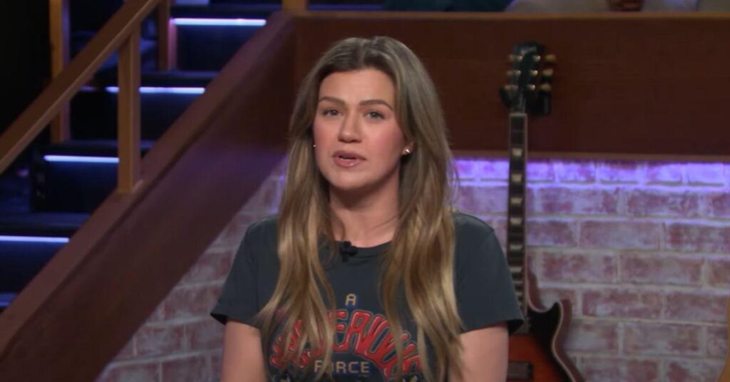 Is Kelly Clarkson Leaving Her Show? Exit Rumors Explored