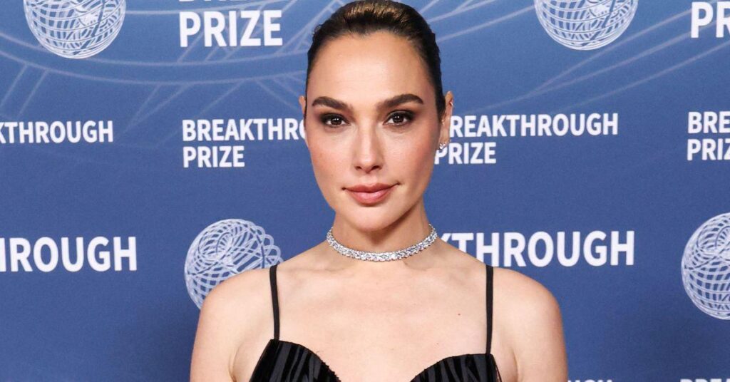 Gal Gadot’s Hottest Photos