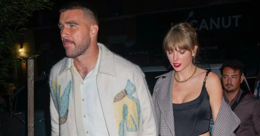 Photo of Travis Kelce and Taylor Swift announced their engagement on August 26.