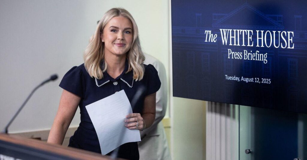 who is karoline leavitt meet donald trump white house press secretary