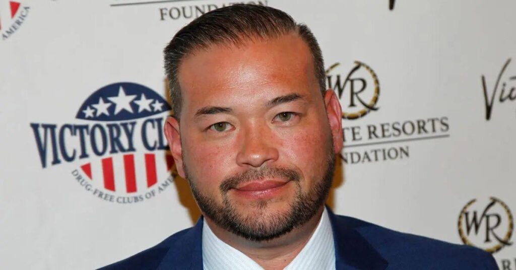 Photo of Jon Gosselin listed out his reasoning for why he believes Kate Gosselin had an affair.
