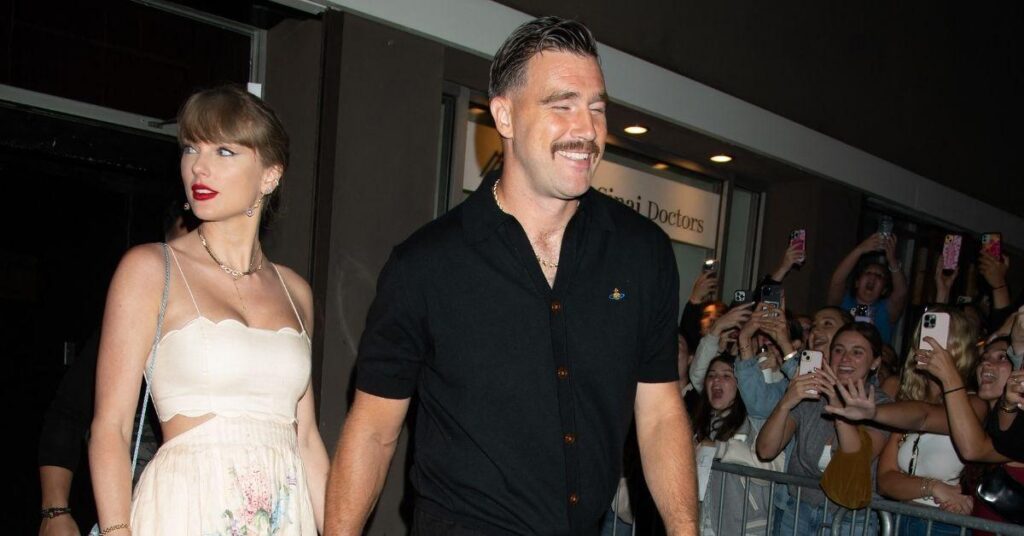 Photo of Taylor Swift promised her wedding day would be 'huge.'