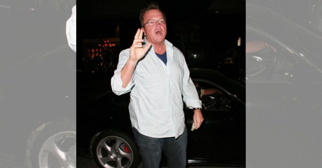 photo of Tom Arnold said Roseanne Barr should have taken her comments about his manhood 'to the grave'