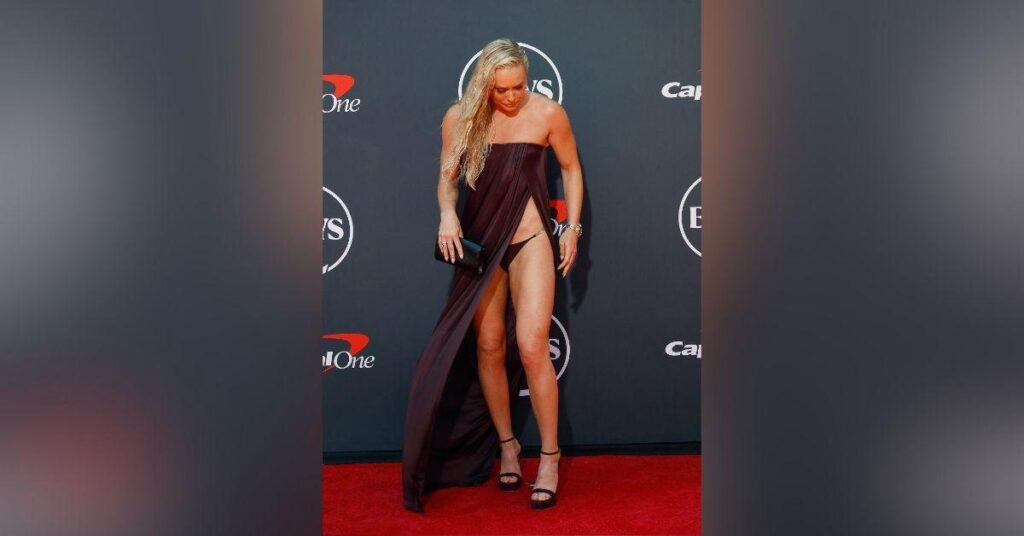 celebrity wardrobe blunders that made headlines photos