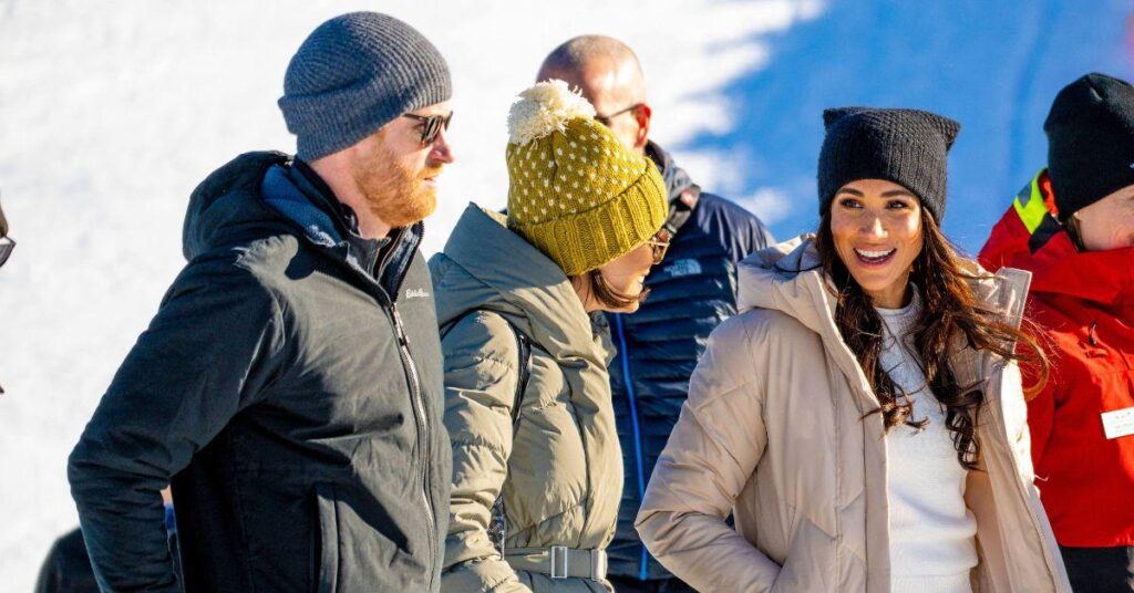image of The Sussexes went to a food pantry to make meals for the needy the day before Thanksgiving.