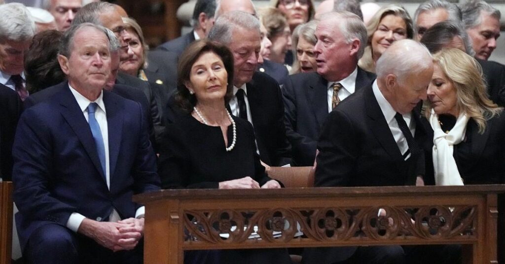Photo of George W. Bush and Joe Biden both attended the funeral of Dick Cheney.