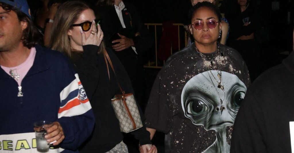 image of Comments online reveal disgust at Raven-Symoné's take on Bill Cosby.