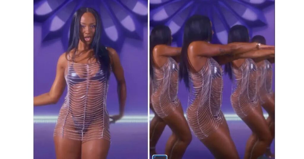 Photo of Many social media users believe Kayla Nicole's 2025 Halloween costume was a dig at ex Travis Kelce.