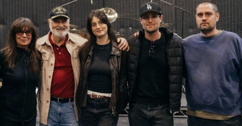 image of Nick Reiner was not known to be violent toward his family, according to a family insider.