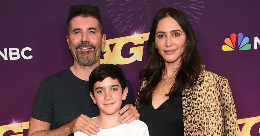 image of Simon Cowell is engaged to Lauren Silverman.
