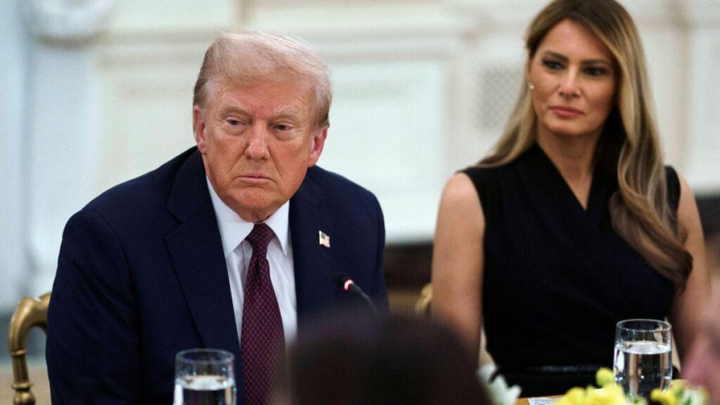 image of Donald trump and Melania trump