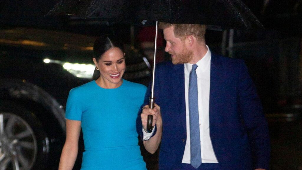 image of prince harry and meghan markle