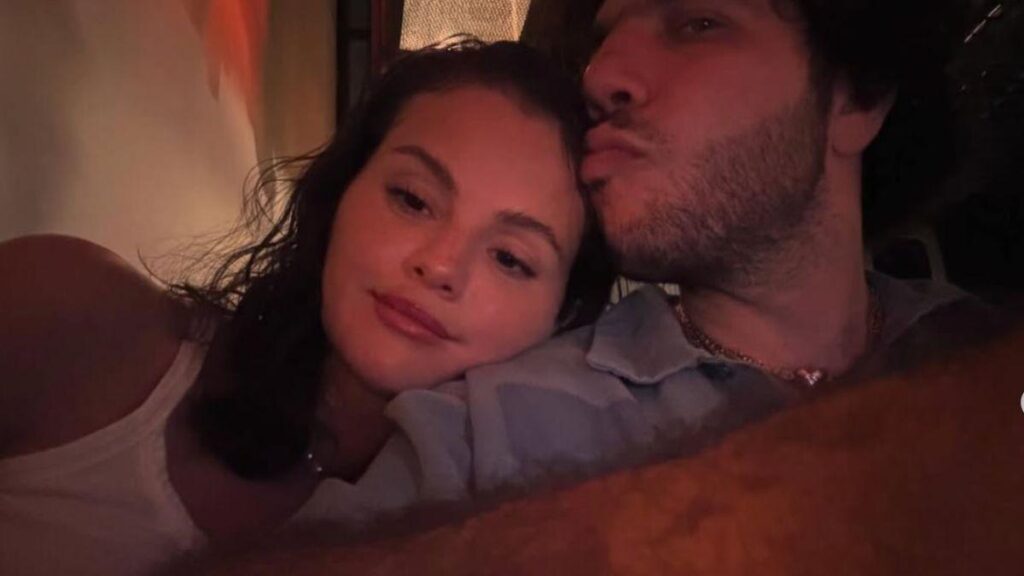 image of Selena Gomez and benny blanco