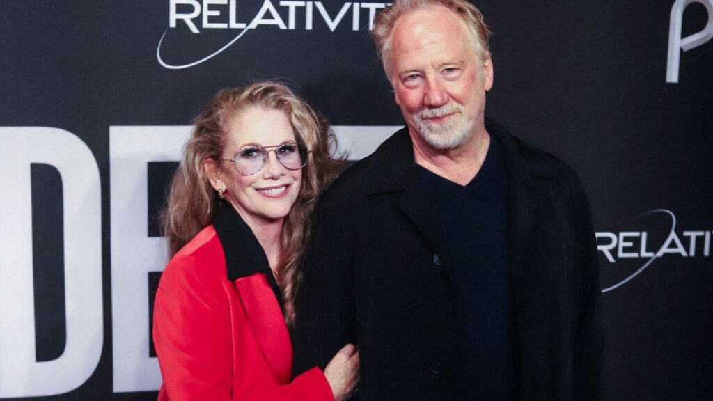 image of Melissa Gilbert is married to Timothy Busfield.