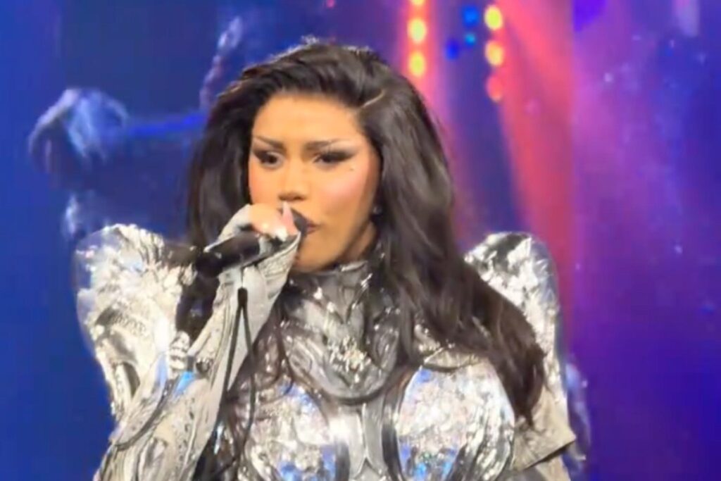 Cardi B Kicks Off Little Miss Drama Tour With ICE Message & More