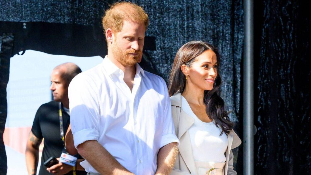 image of prince harry and meghan markle