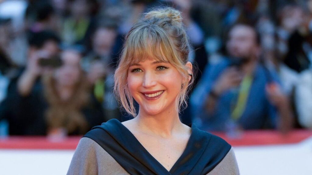 who is jennifer lawrence husband all about cooke maroney