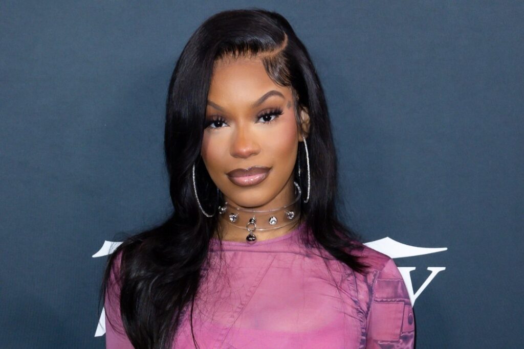 Monaleo Reveals She Lost an Ovary and Fallopian Tube in Surgery