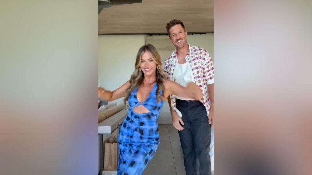 Image of Jordan Rodgers was JoJo Fletcher's final rose on 'The Bachelorette.'