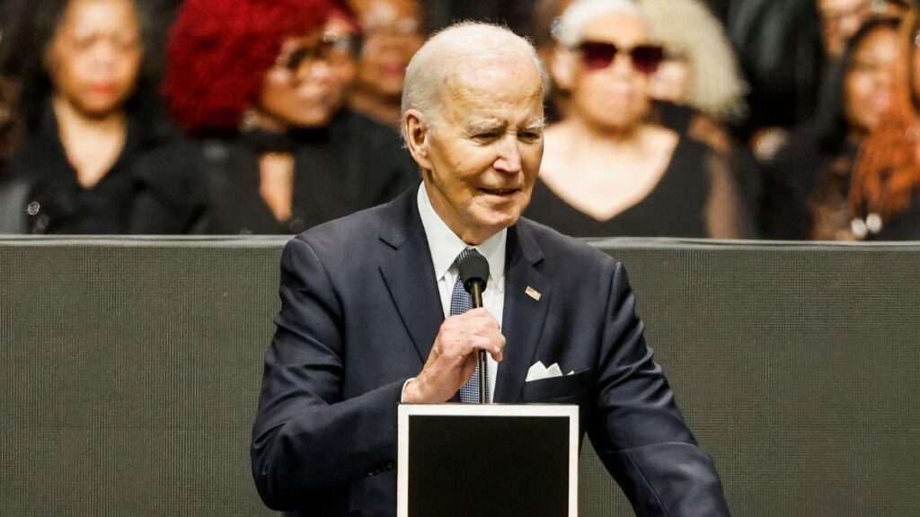 Image of Megyn Kelly claimed 'no one' could 'understand a word' Joe Biden was saying during Jesse Jackson's funeral.