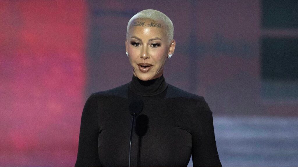 image of amber rose